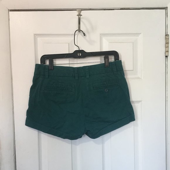 J.Crew Chino Shorts (Size 4) - Picture 3 of 3